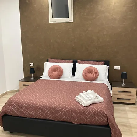 Guest house Goldenhouse *