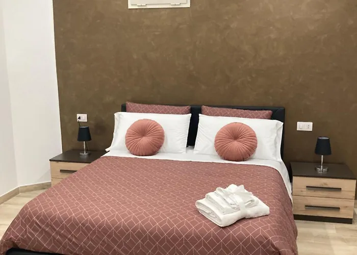 Πανσιόν Goldenhouse 3*